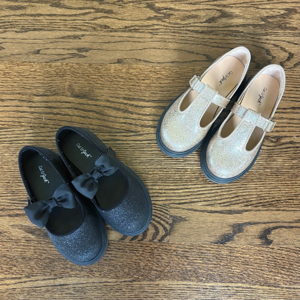 ✨SOLD✨Cat & Jack Black and Gold Dress Shoes
